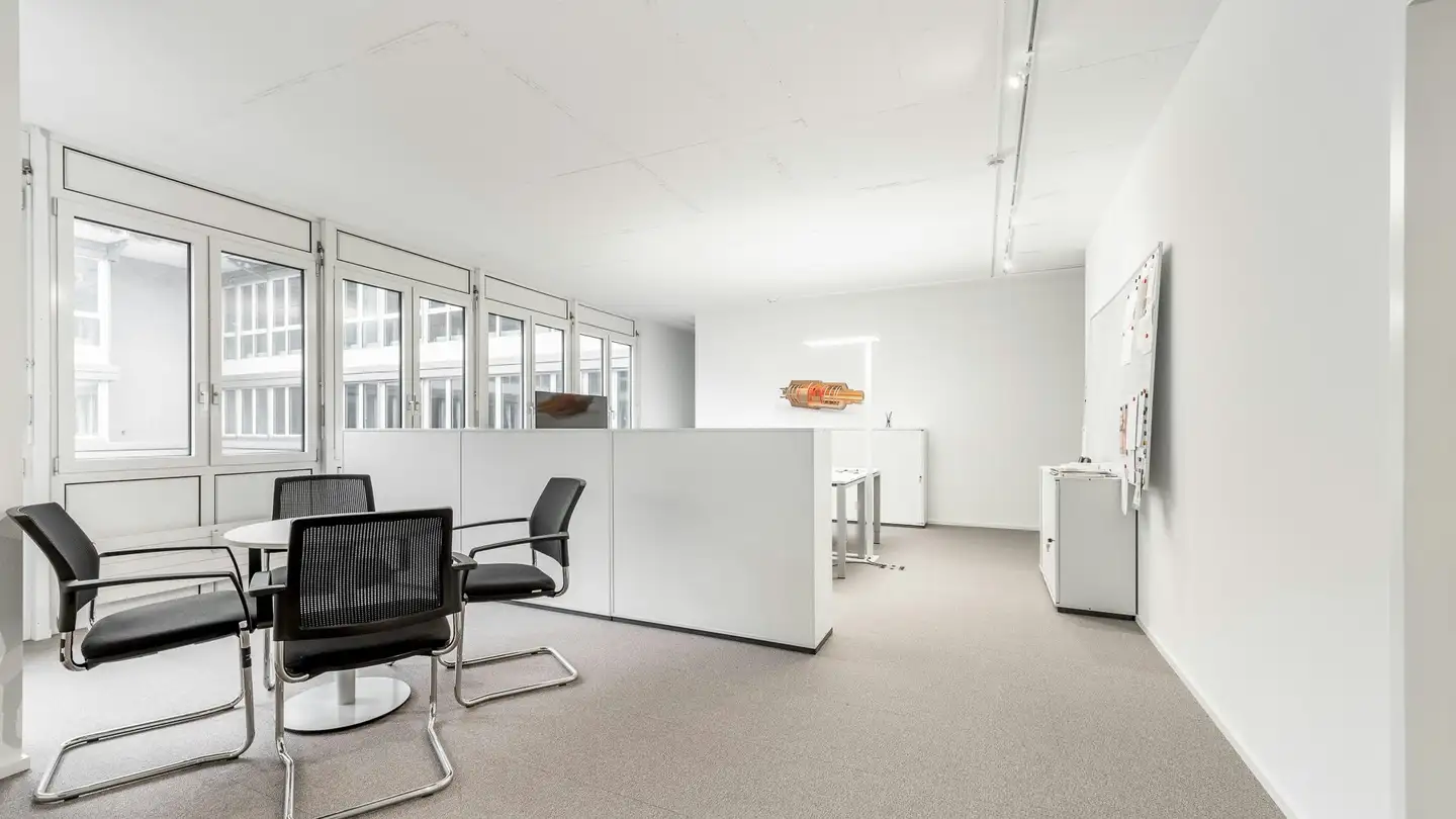 Spazio ufficio in affitto - Lerzenstrasse 10, 8953 Dietikon