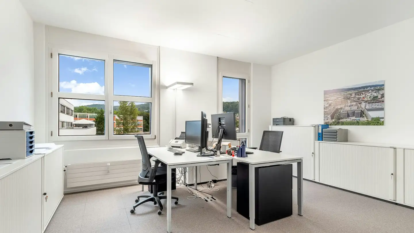 Bureau à louer - Lerzenstrasse 10, 8953 Dietikon - Photo 2
