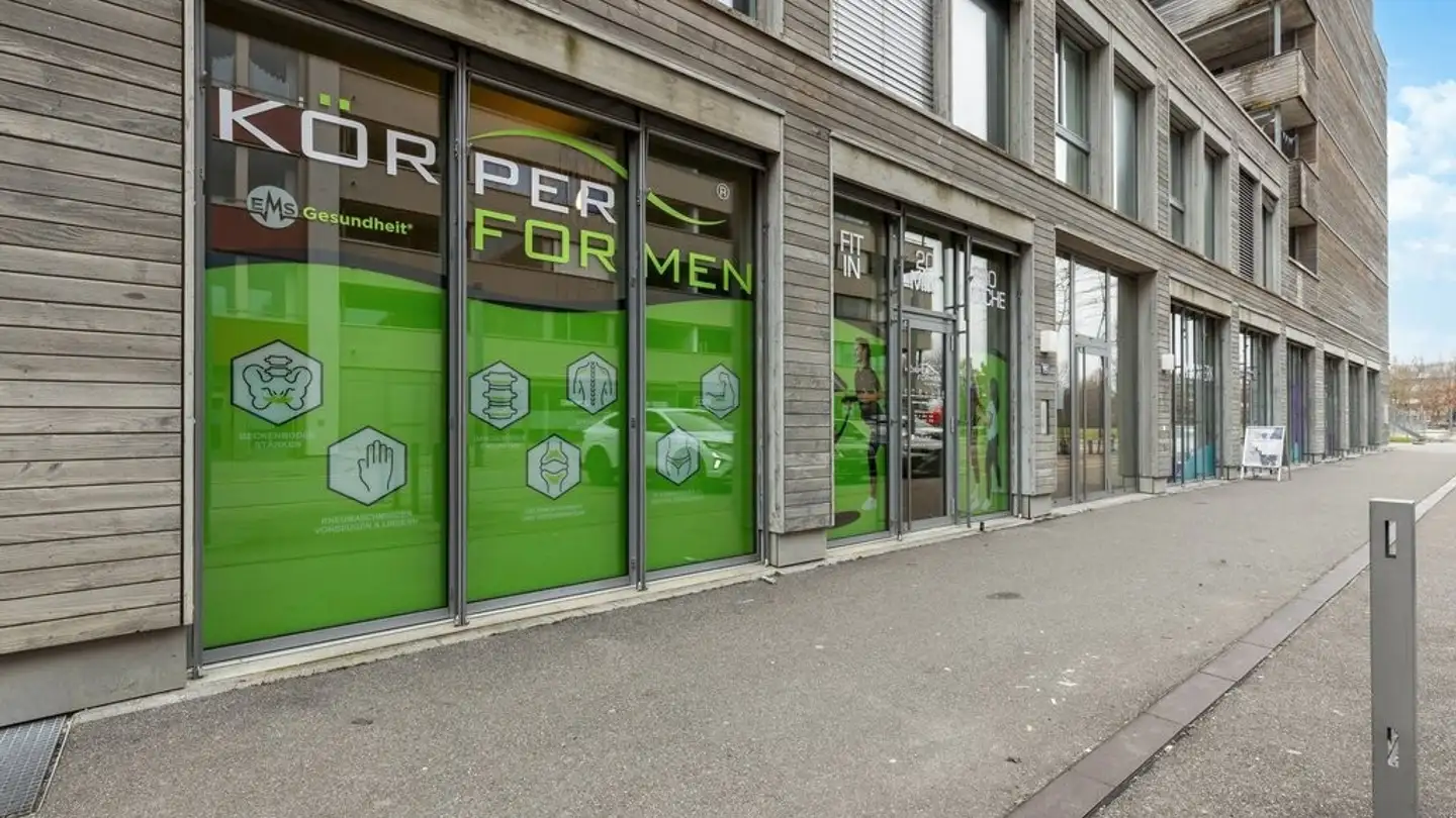 Commercial for rent - Else-Züblin-Strasse 115, 8404 Winterthur - Photo 2
