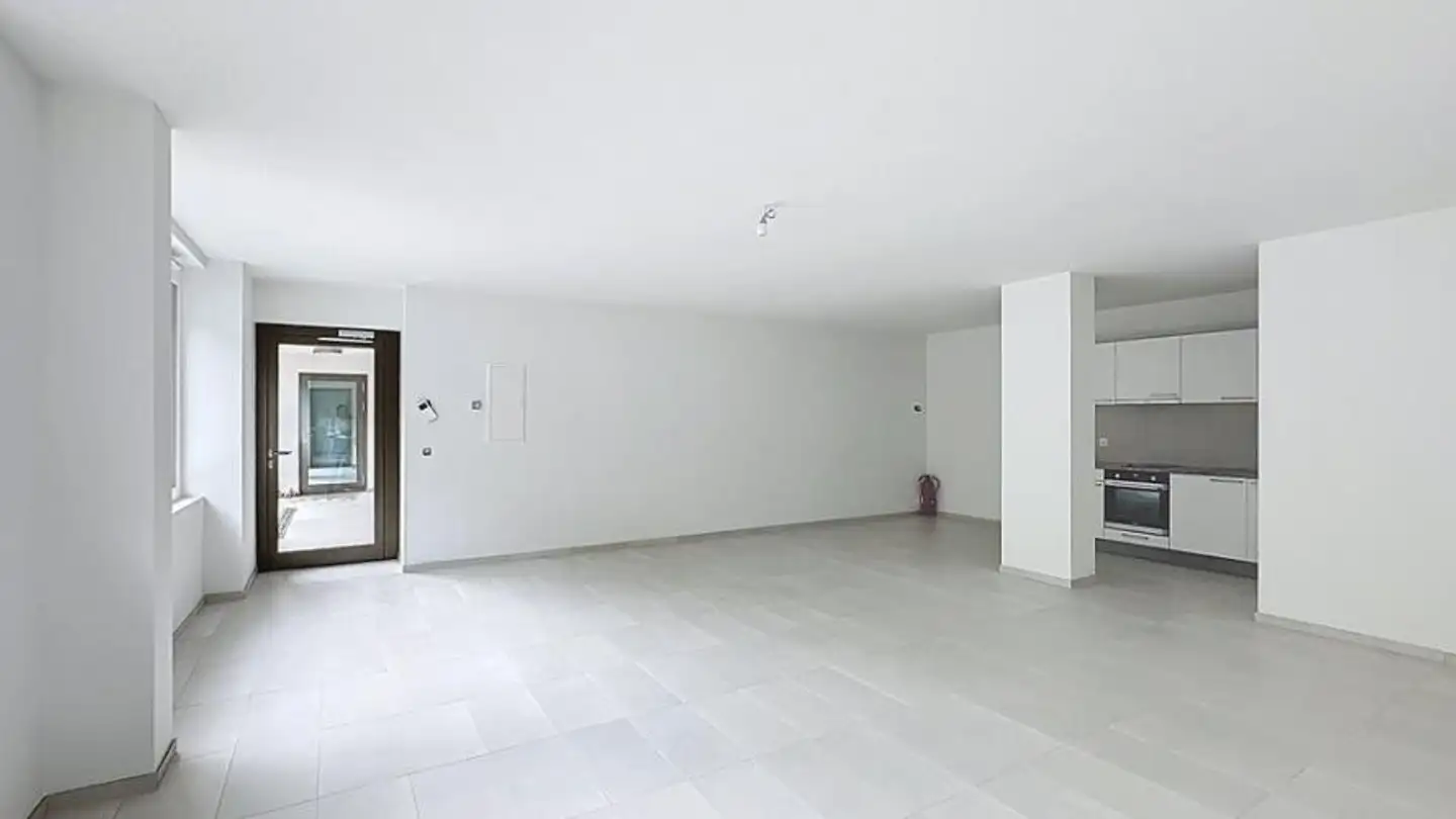 Commercial for rent - Rue De La Borde 17, 1018 Lausanne - Photo 2