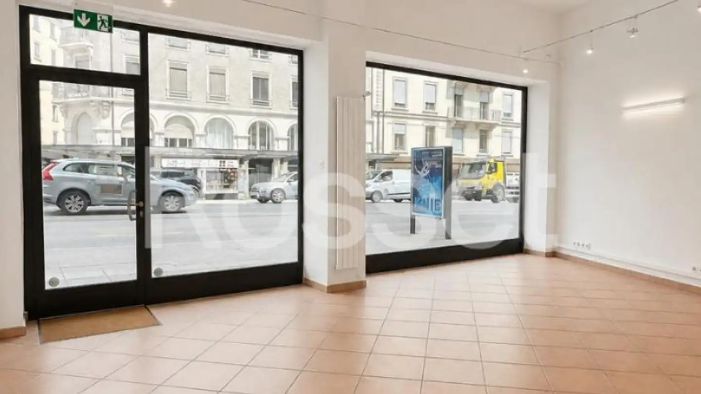 Shop for rent - Rue De Chantepoulet 13, 1201 Genève - Photo 2