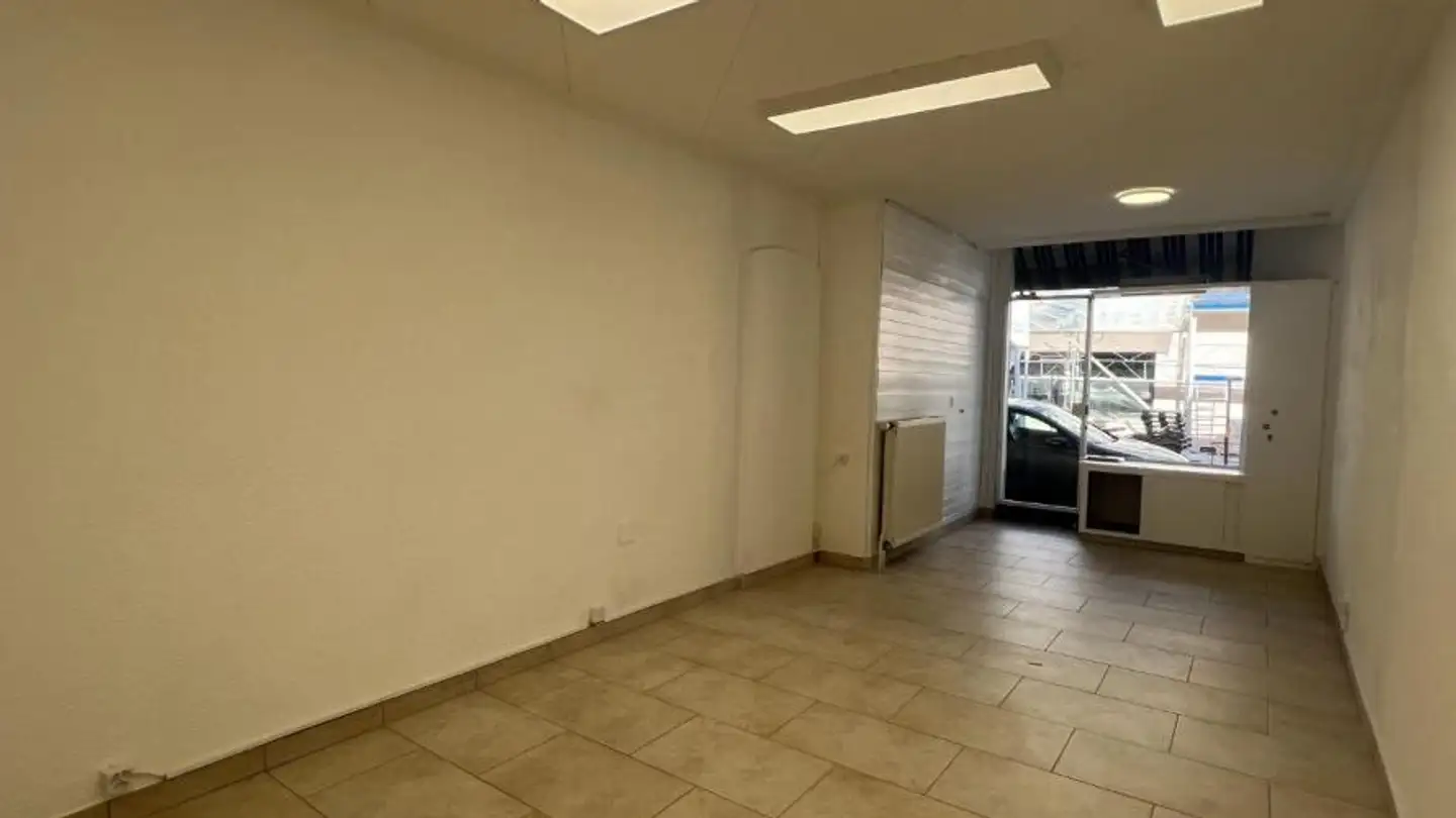 Commerciale in affitto - Rue Cordey 10, 1400 Yverdon-les-Bains - Foto 2