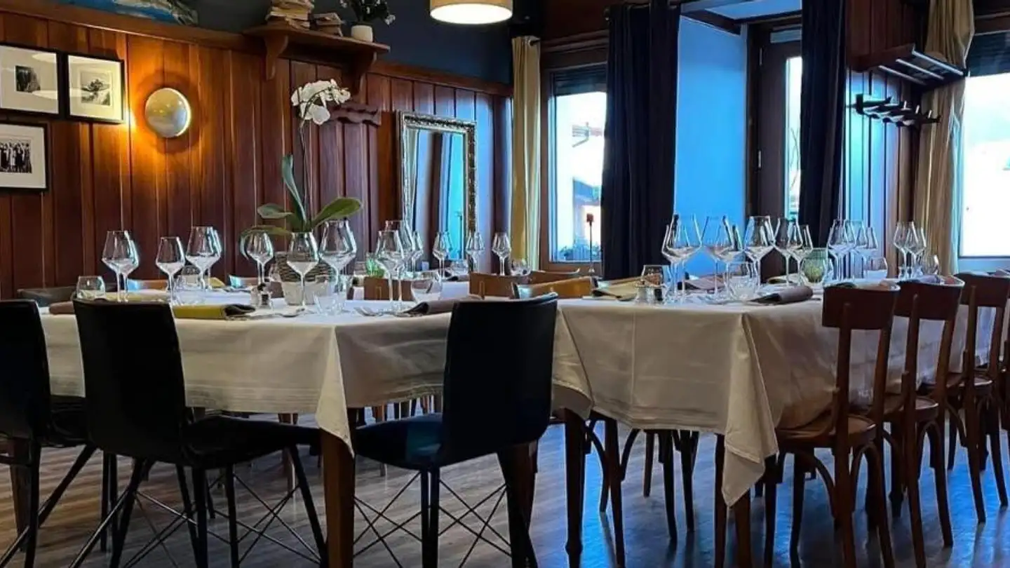 Restaurant for rent - 3971 Chermignon