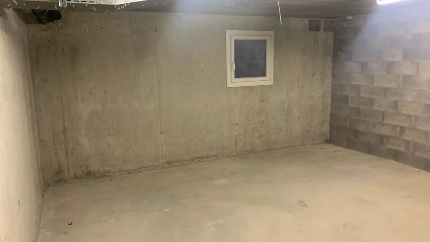 Storage space for rent - 1957 Ardon