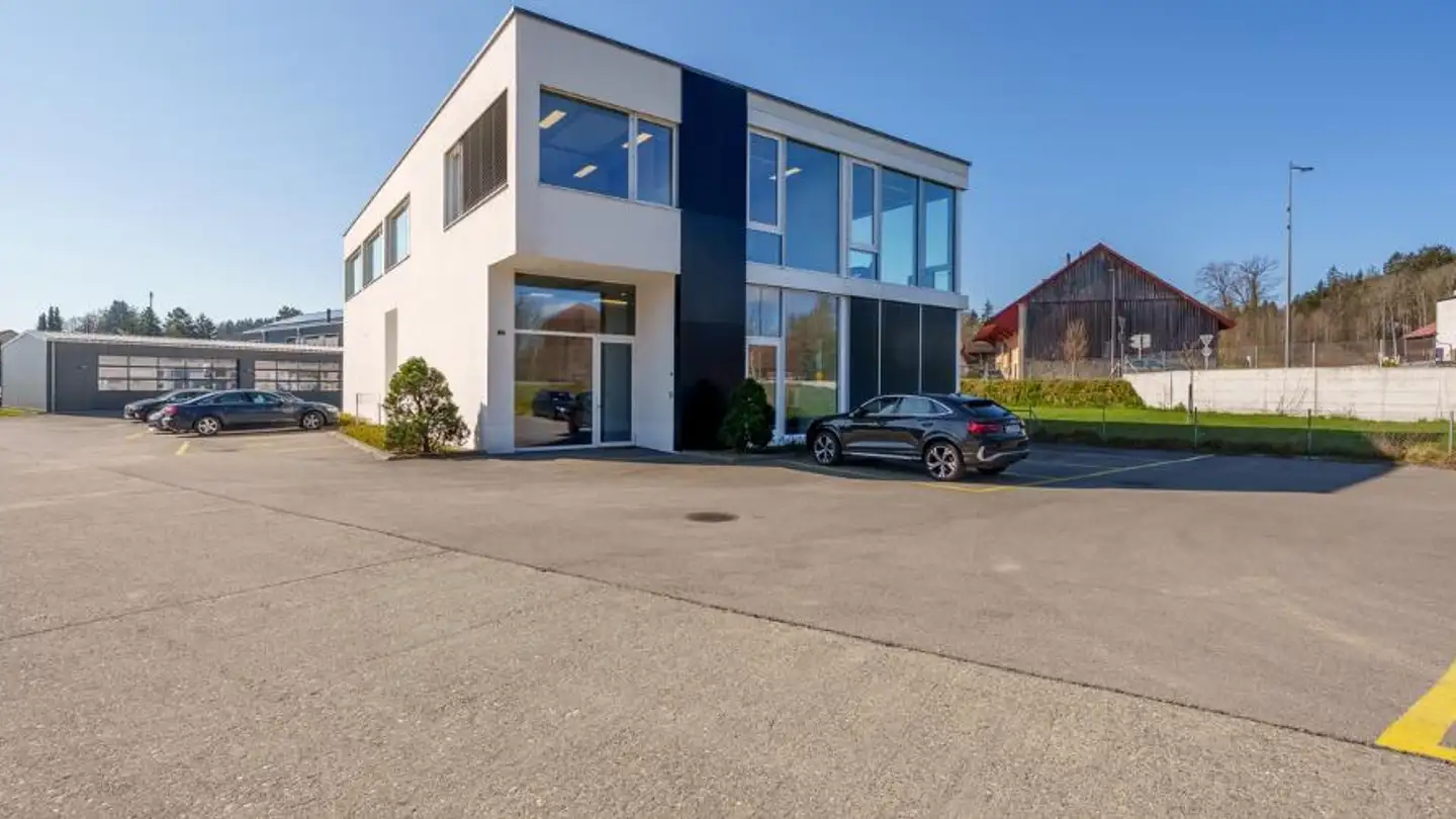 Commercial for rent - Route du Vieux-Collège 2b, 1077 Servion