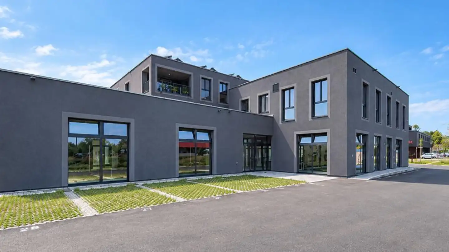 Commercial à louer - Impasse De La Fava 1, 1566 St-Aubin FR