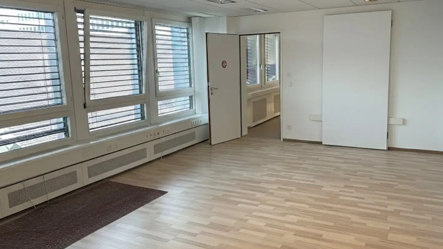 Bureau à louer - Rue De Romont / Romontgasse 35, 1700 Fribourg - Photo 2
