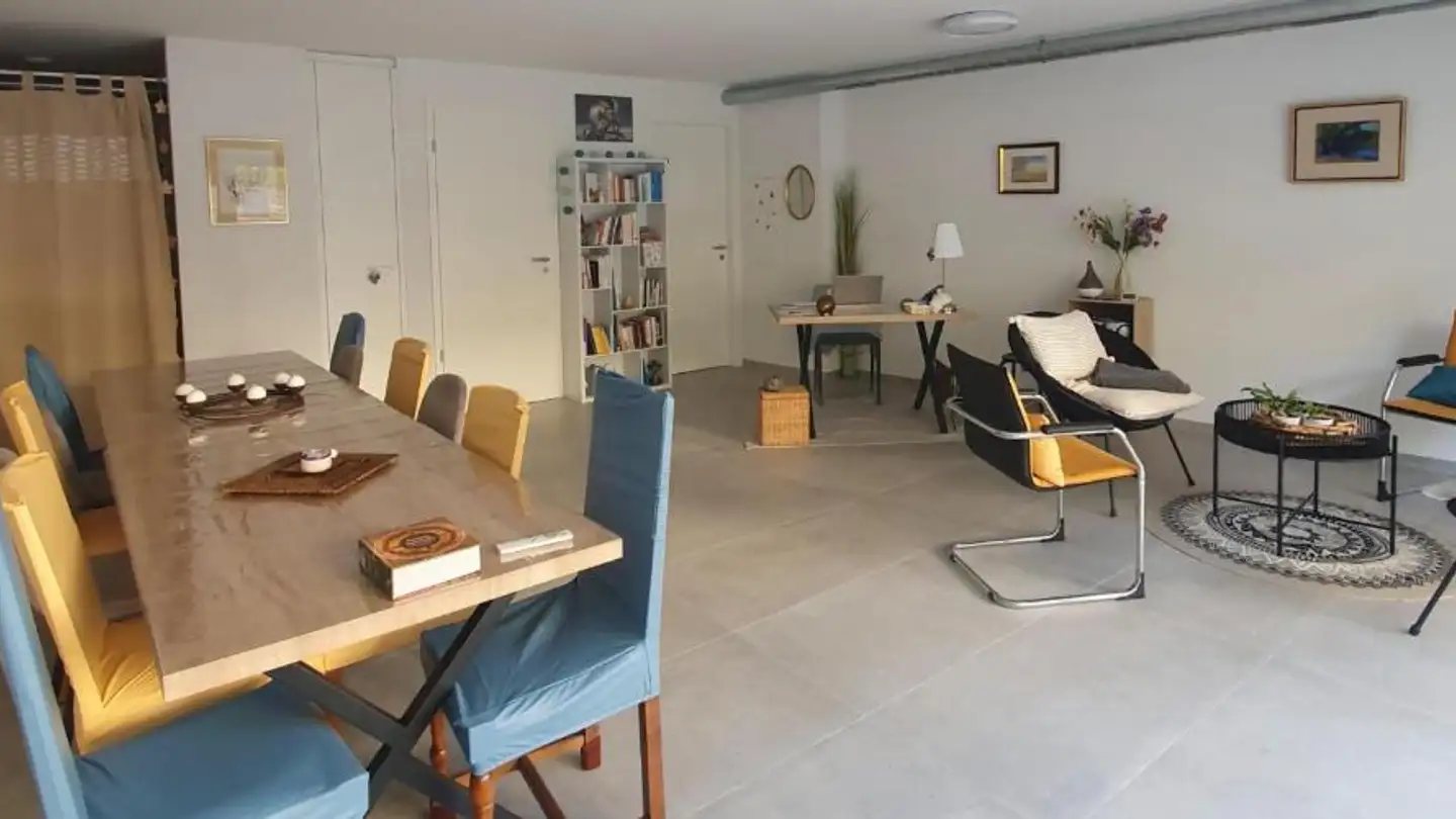 Gewerbe mieten - Avenue Des Alpes 15, 3960 Sierre - Foto 2