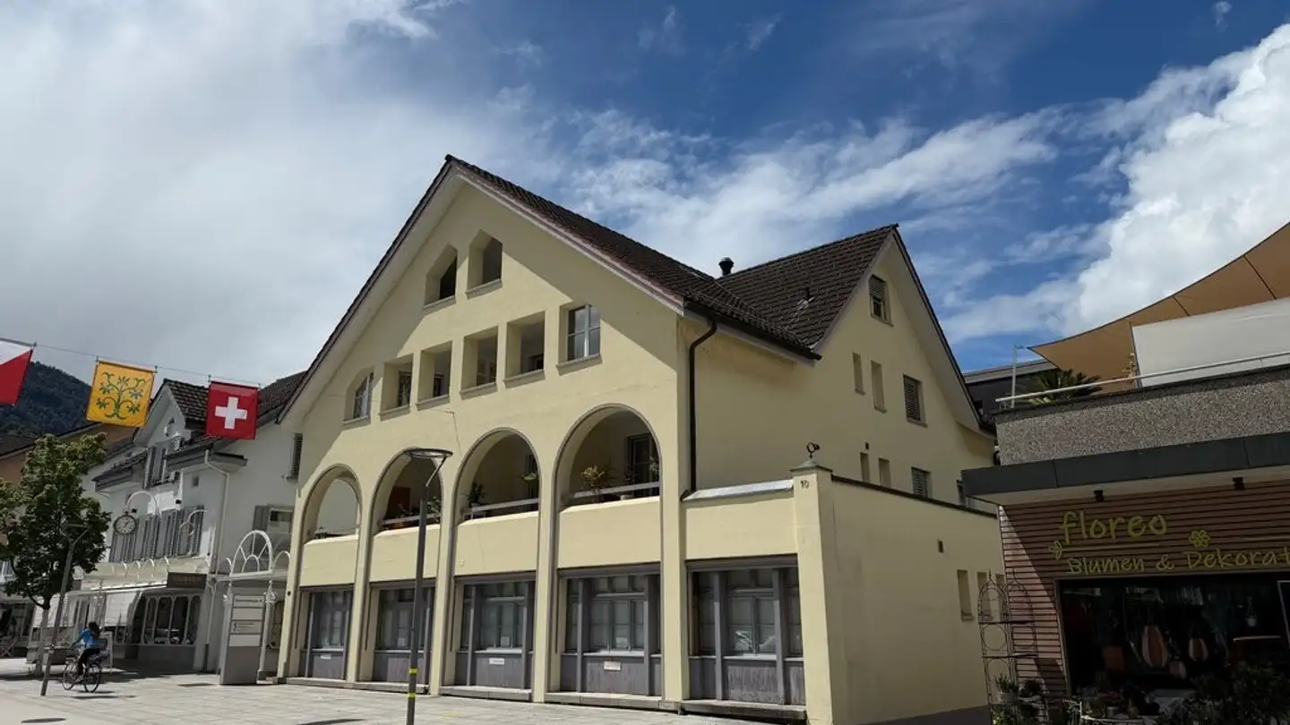 Commerciale in affitto - Bahnhofstrasse 10, 8880 Walenstadt