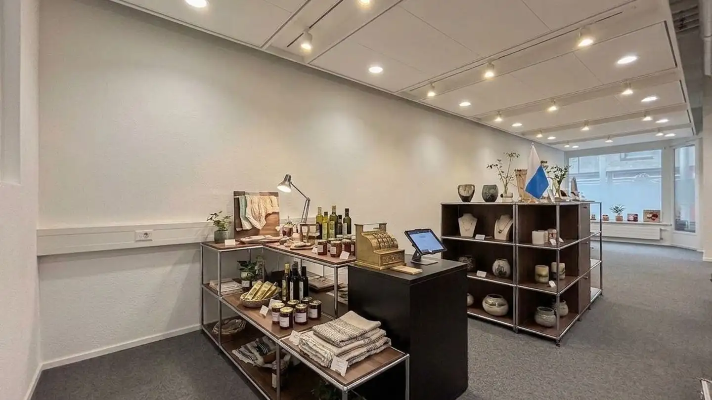 Geschäft mieten - Ruopigenplatz 6, 6015 Luzern - Foto 4
