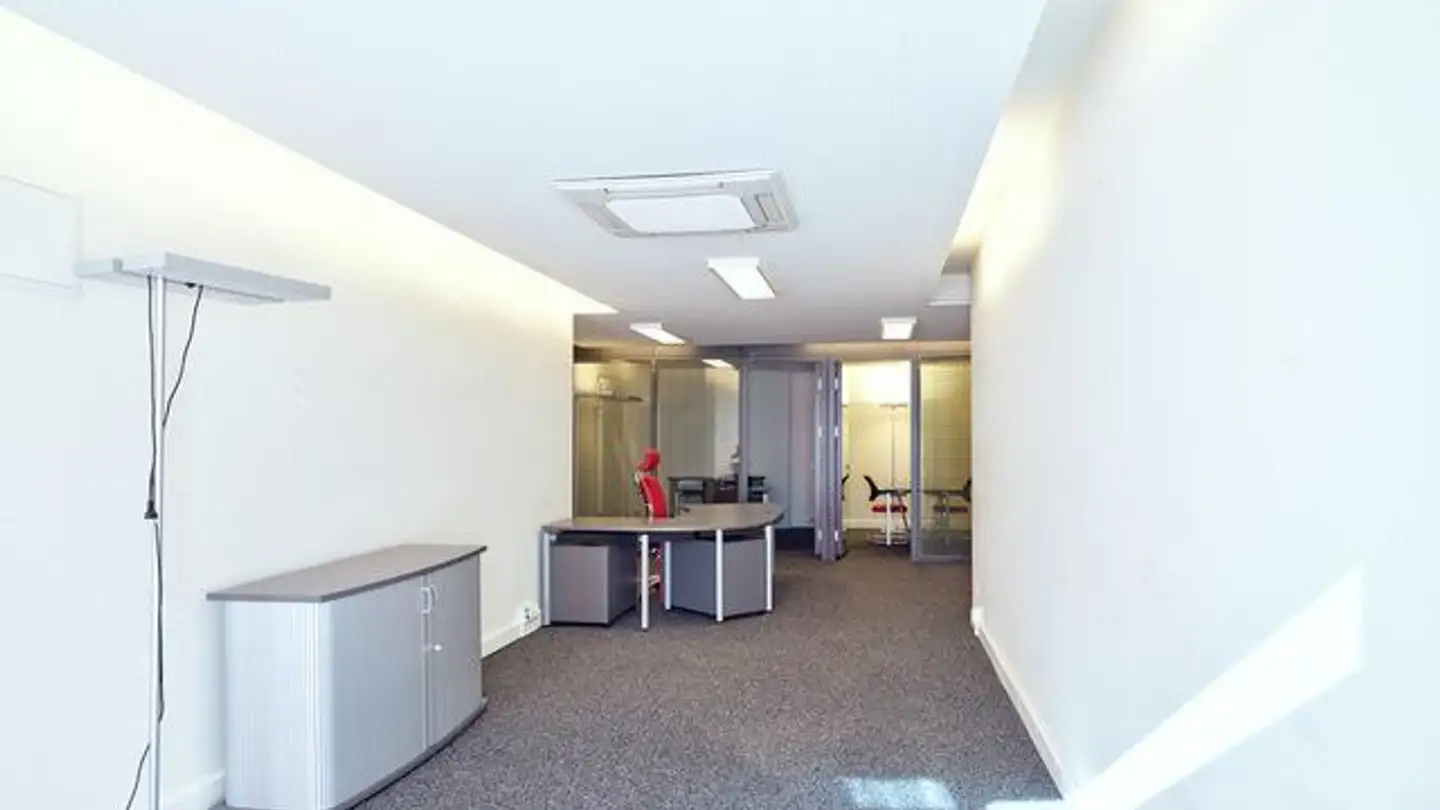 Gewerbe mieten - Rue Du Château 101, 1680 Romont FR - Foto 2