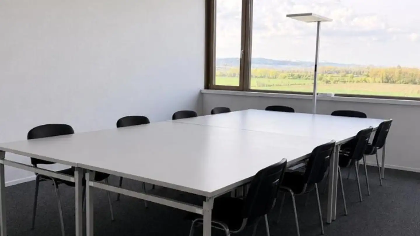 Office space for rent - Route Des Vernettes 19, 1566 St-Aubin FR - Photo 4