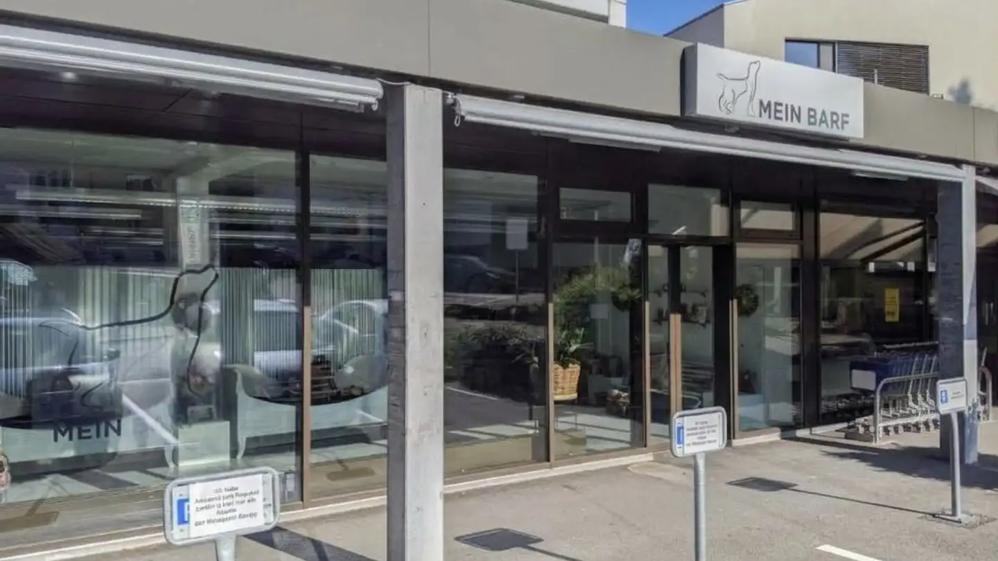 Shop for rent - Neue Dorfstrasse 20a, 8135 Langnau am Albis - Photo 2