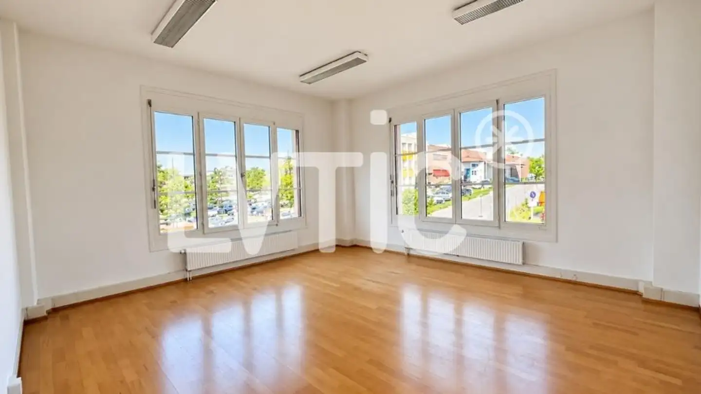 Office space for rent - 1052 Le Mont-sur-Lausanne