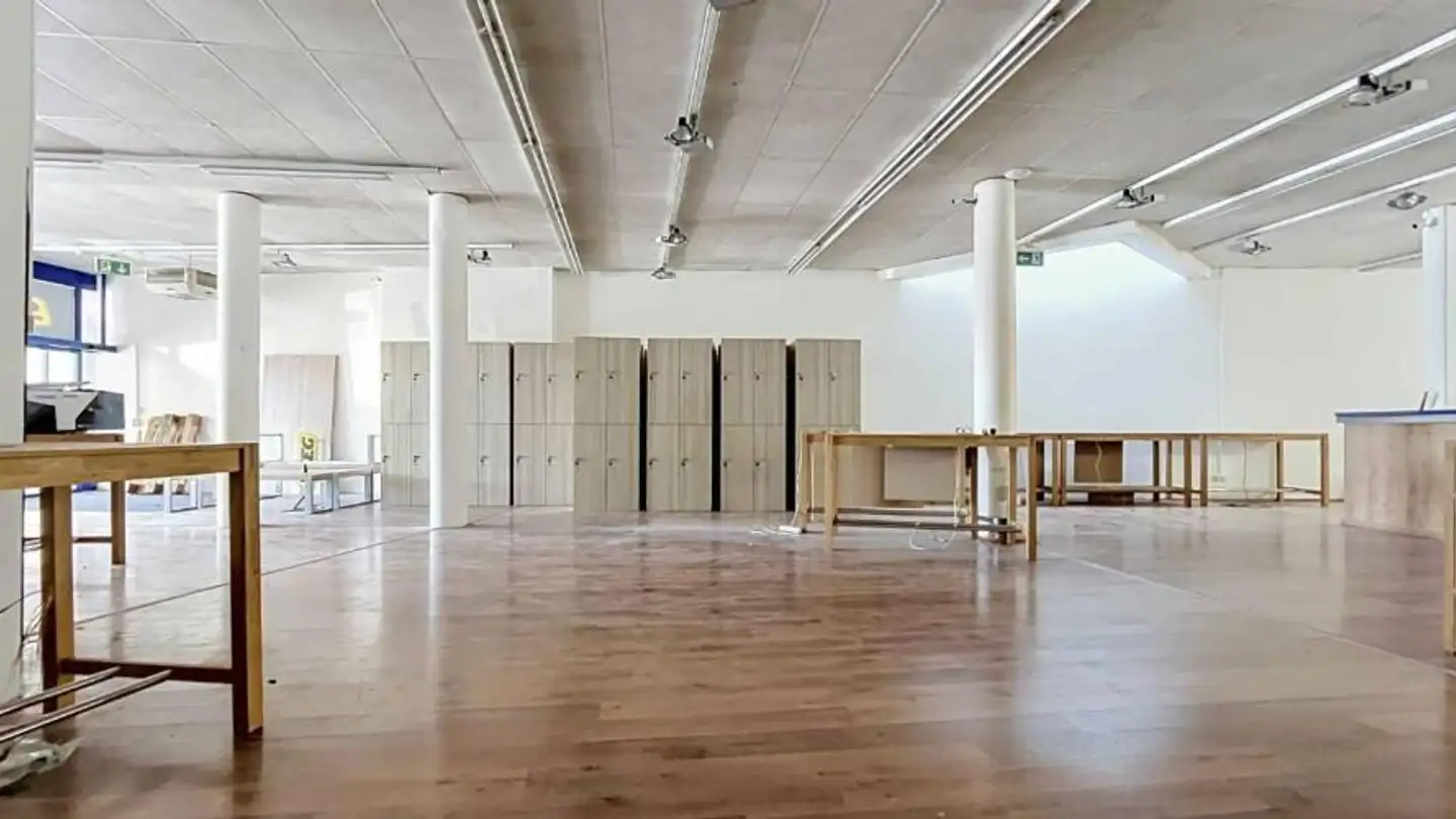Magasin à louer - Rue De Lausanne 73b, 1020 Renens VD - Photo 3