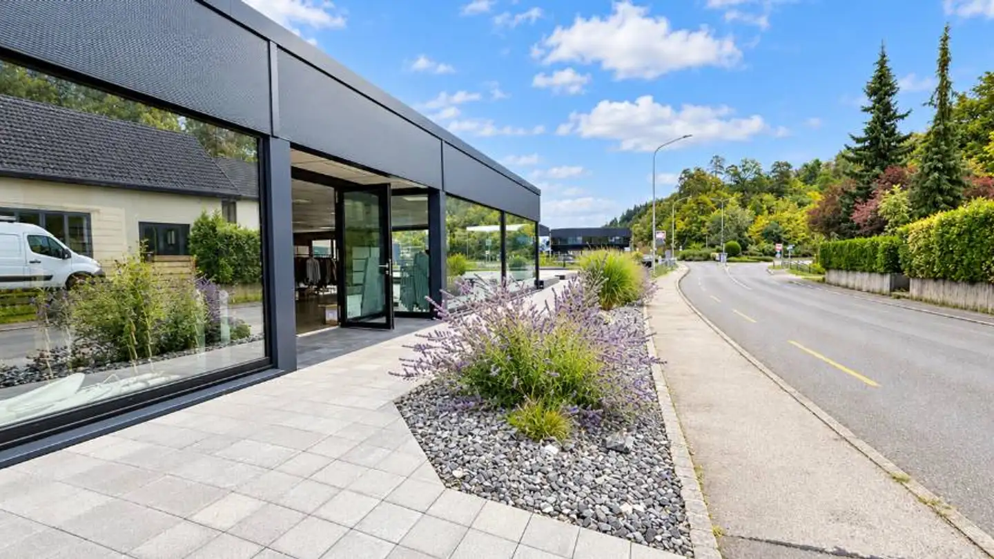 Commercial for rent - Le Voyeboeuf 4, 2900 Porrentruy