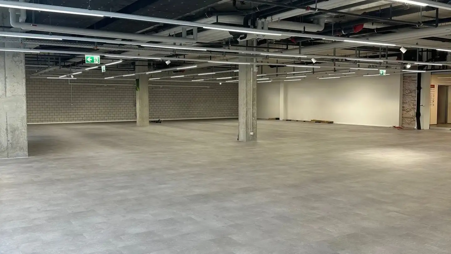 Commerciale in affitto - Grabenstrasse 4, 8184 Bachenbülach - Foto 4