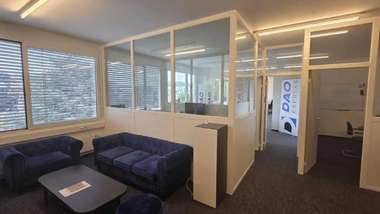 Bureau à louer - Rue Du Lac 22b, 1020 Renens VD