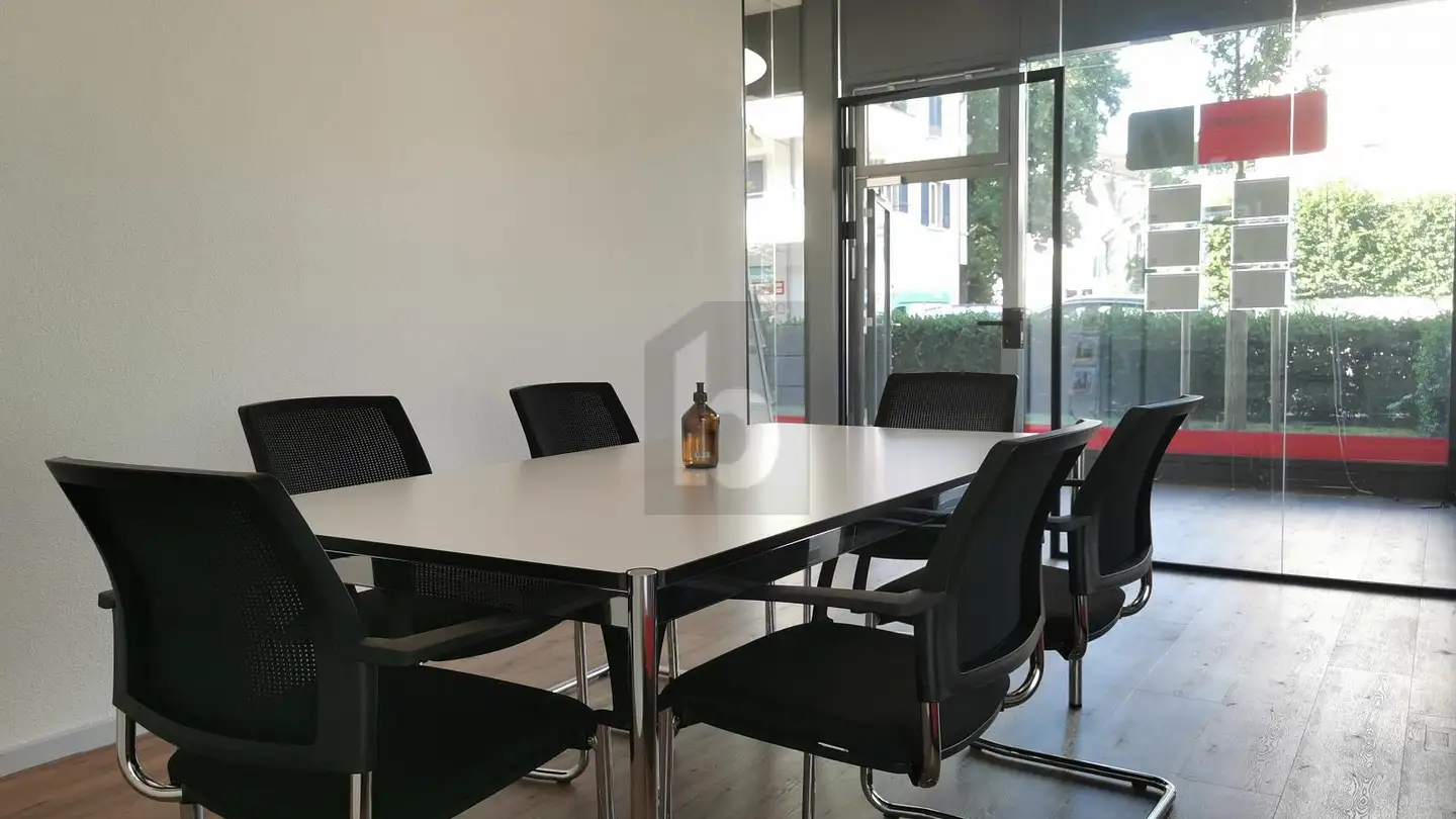 Office space for rent - 4054 Basel - Photo 2
