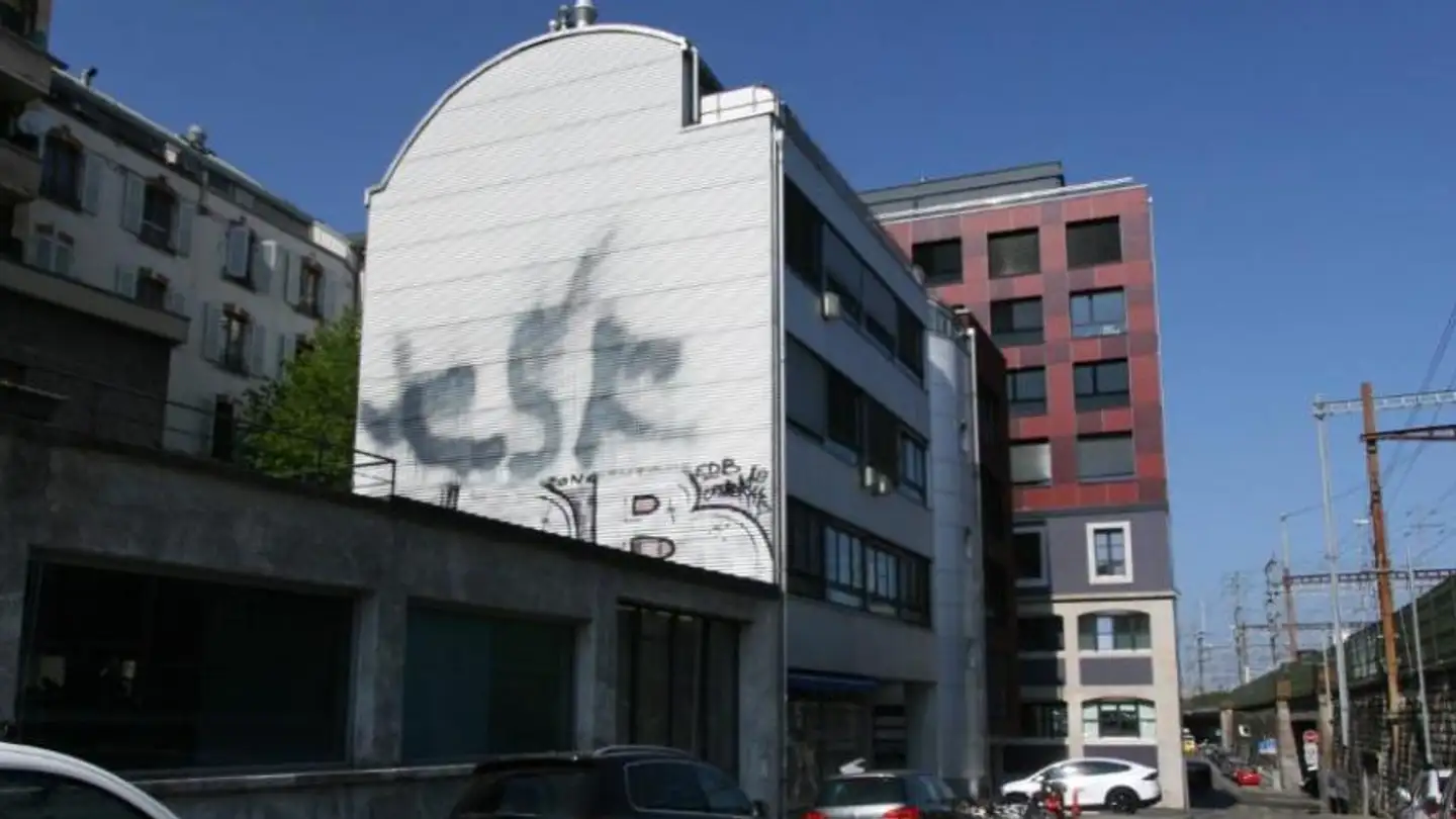 Commercial for rent - Rue De Malatrex 38, 1201 Genève