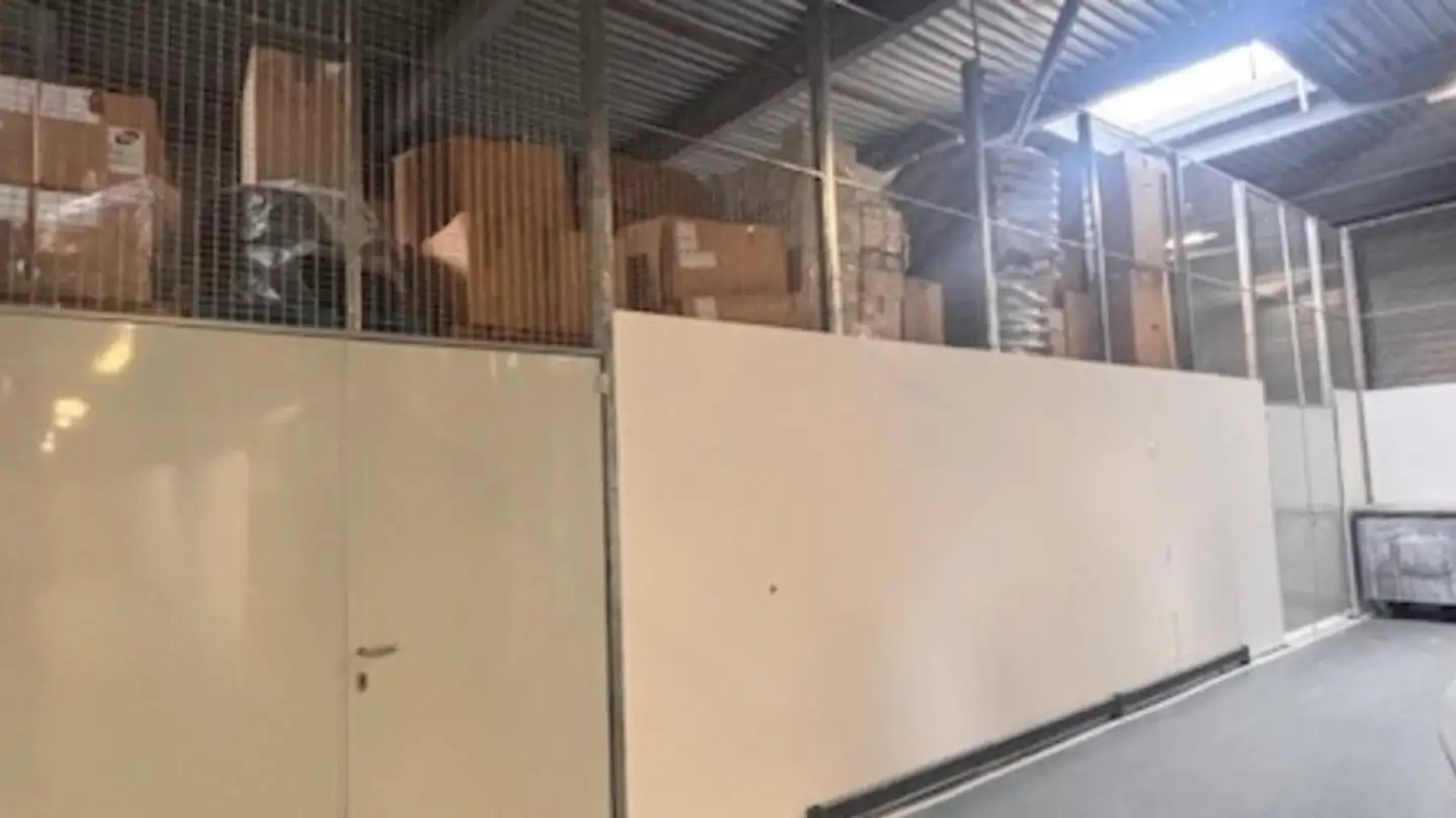 Storage space for rent - Chemin Des Mésanges 4, 1032 Romanel-sur-Lausanne - Photo 2