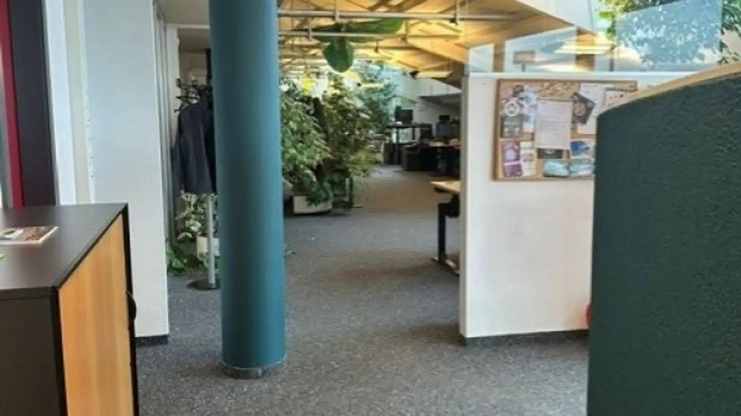 Bureau à louer - Route Industrielle 2, 1806 St-Légier-La Chiésaz - Photo 3