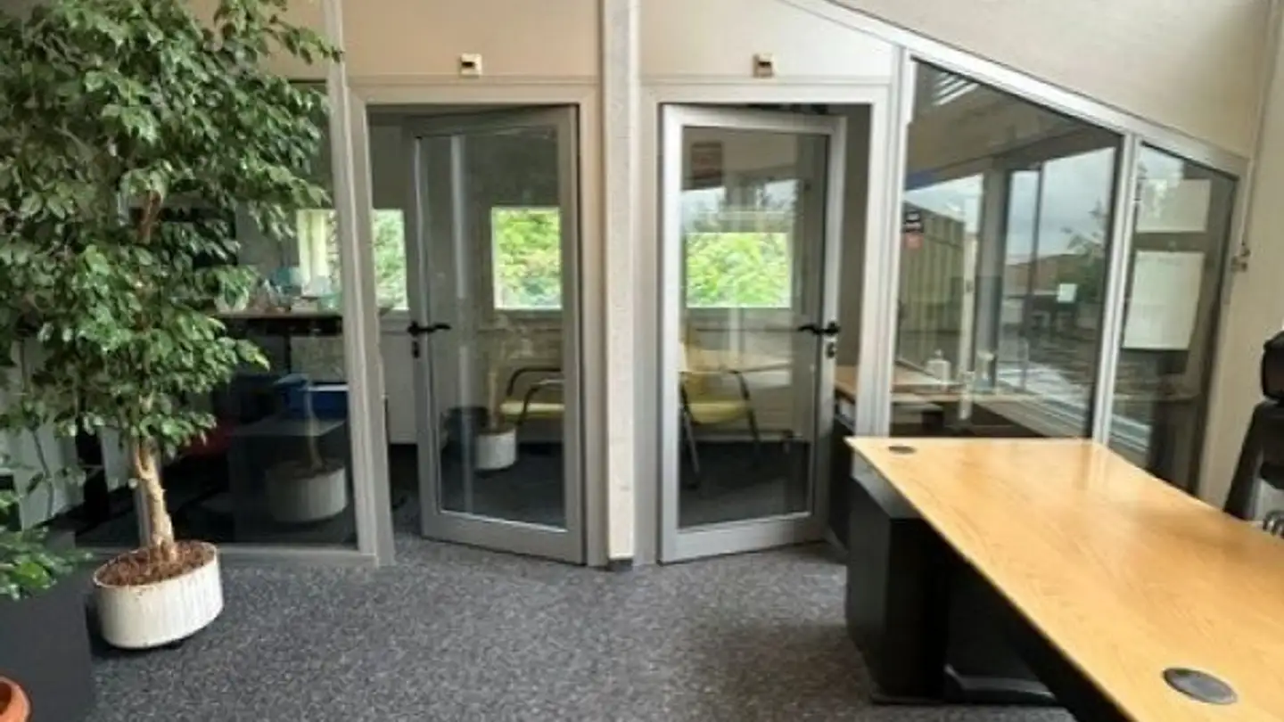 Bureau à louer - Route Industrielle 2, 1806 St-Légier-La Chiésaz - Photo 2