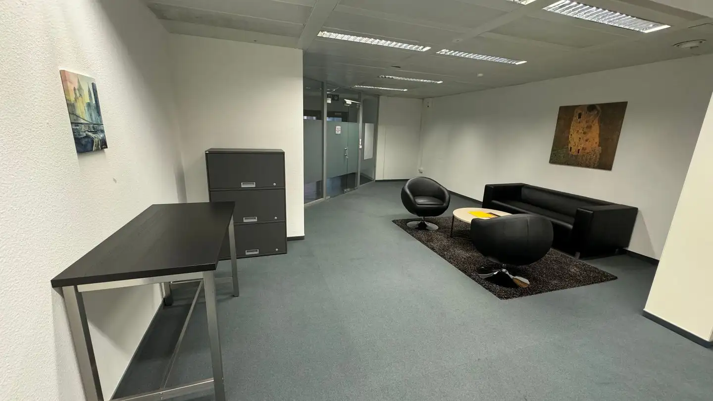 Bürofläche mieten - Ruessenstrasse 5, 6340 Baar - Foto 3