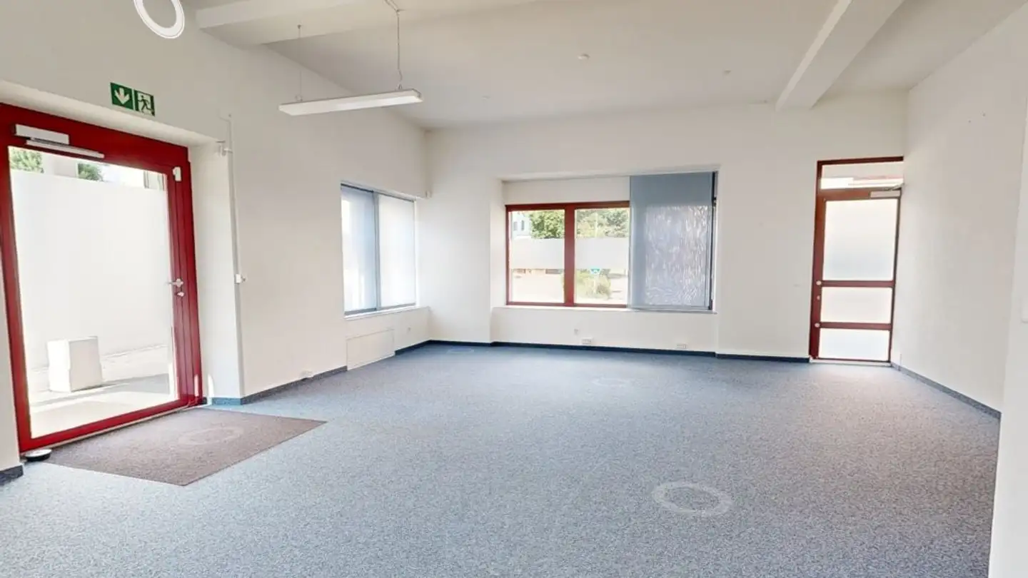 Geschäft mieten - Hofwiesenstrasse 2, 8634 Hombrechtikon - Foto 3