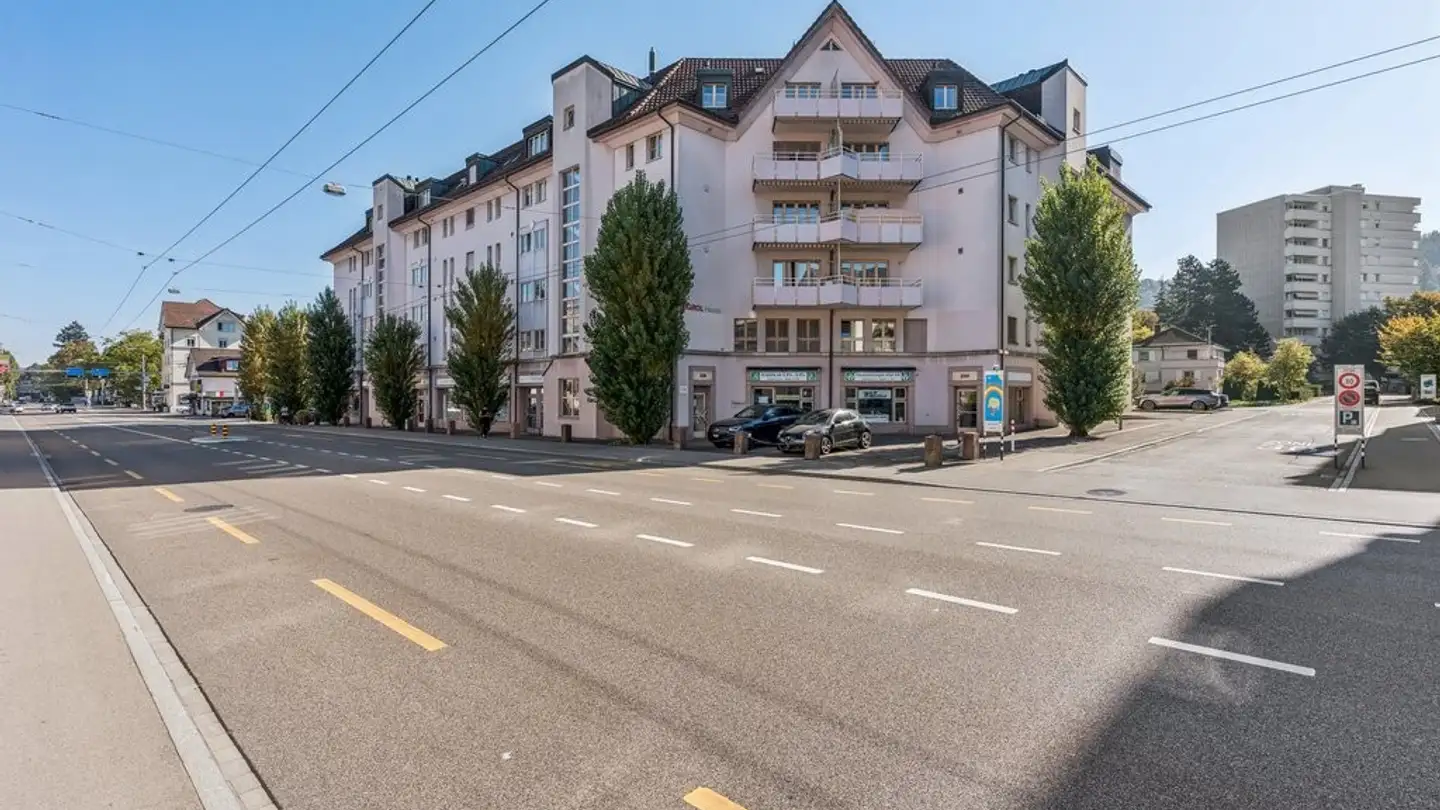 Bureau à louer - Rorschacher Strasse 236, 9016 St. Gallen