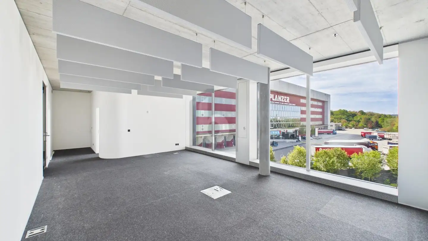 Bürofläche mieten - 4133 Pratteln