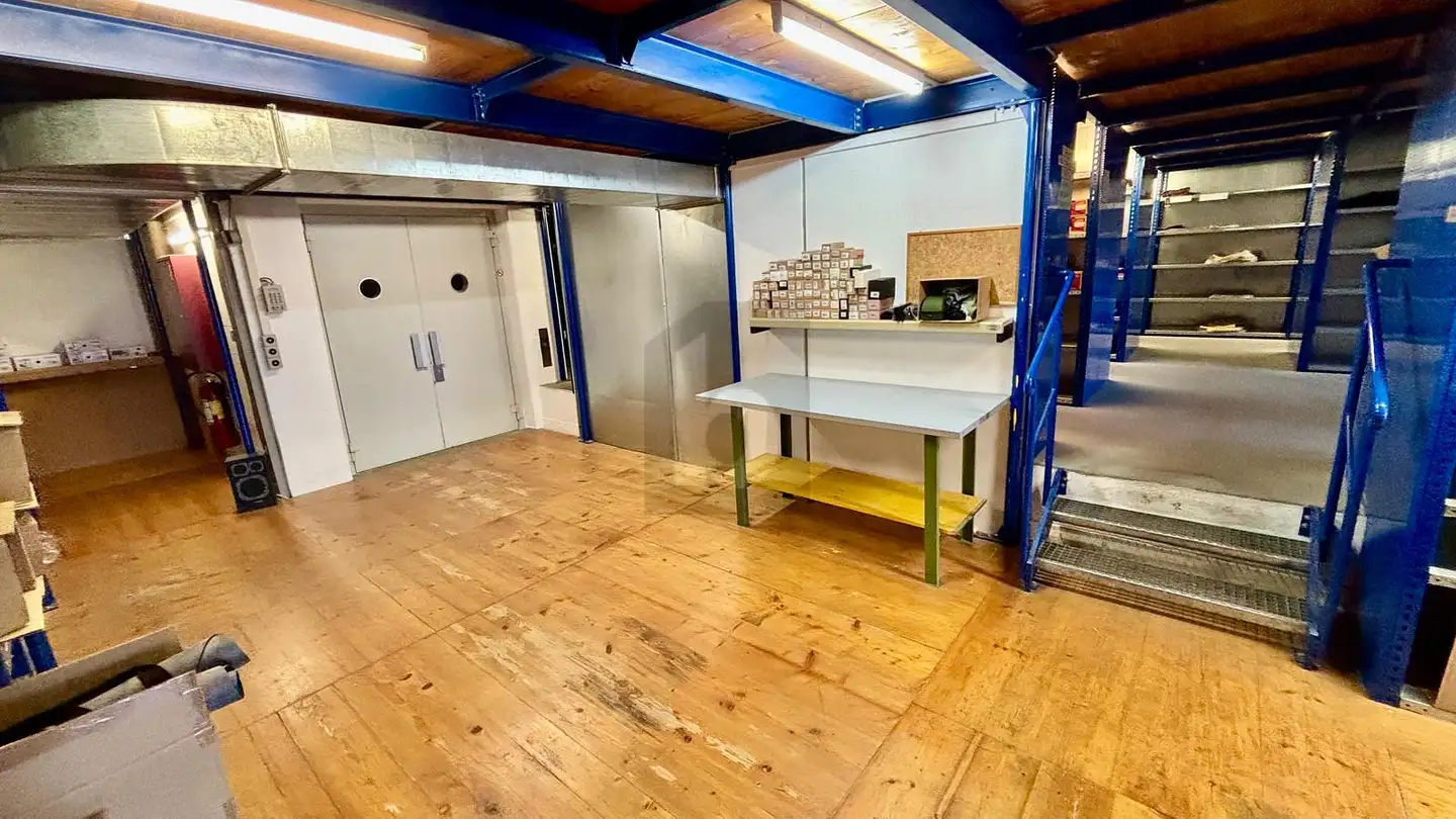 Storage space for rent - 3186 Düdingen