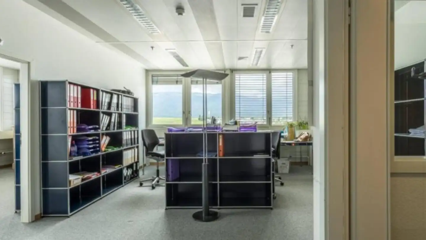 Bürofläche mieten - Rue Du Pré-Bouvier 7, 1242 Satigny - Foto 2