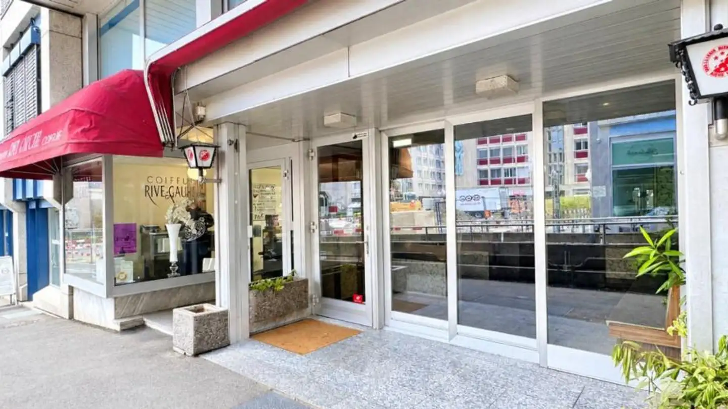 Shop for rent - 1950 Sion