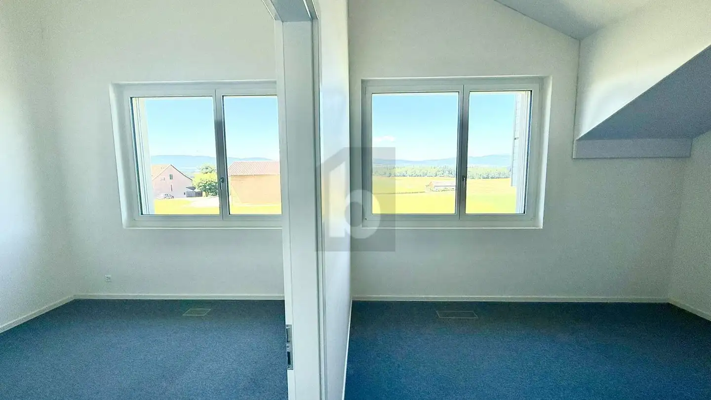Office space for rent - 1037 Etagnières