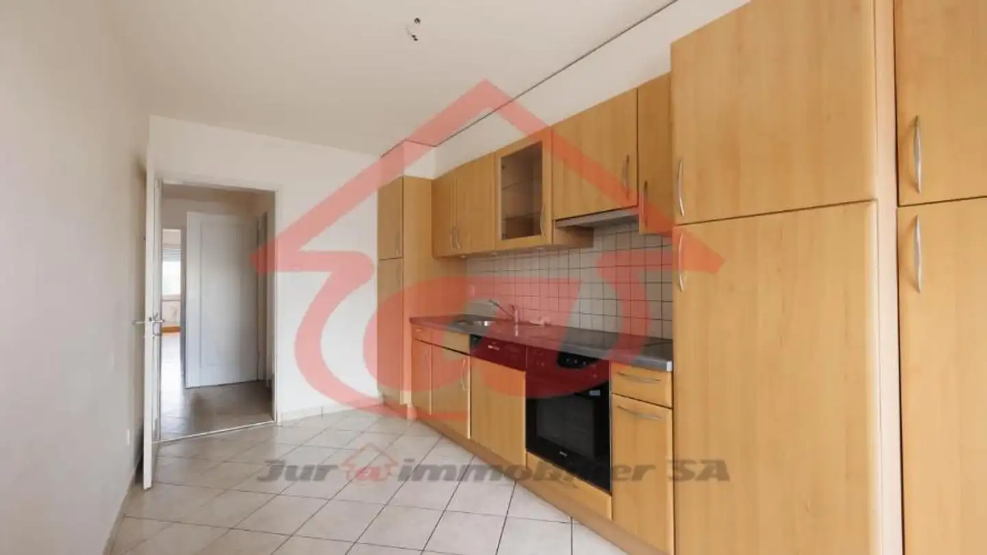 Commercial for rent - Avenue De La Gare 18, 2800 Delémont