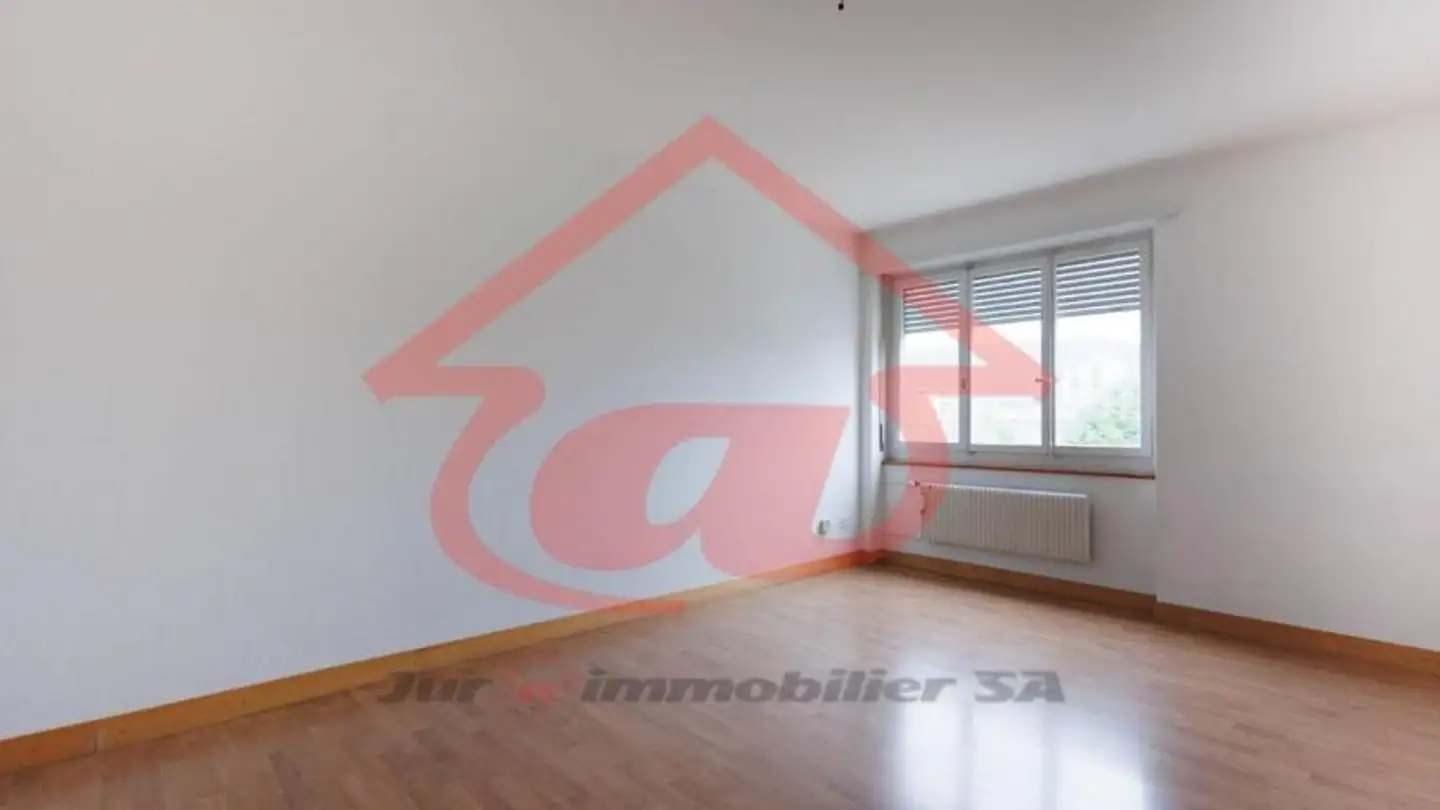 Commercial for rent - Avenue De La Gare 18, 2800 Delémont - Photo 4
