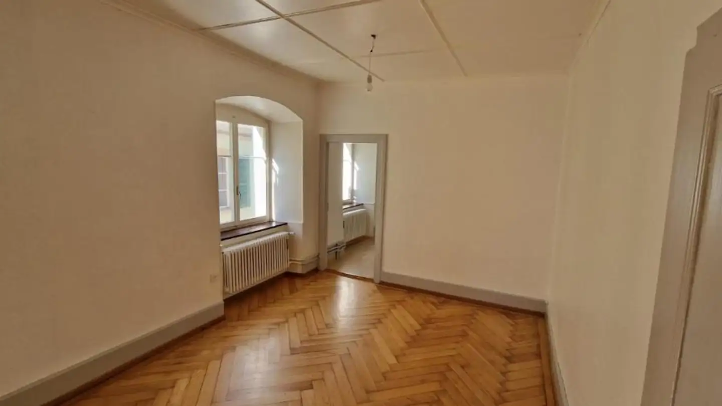 Commercial for rent - Rue Du Marché 2, 2800 Delémont - Photo 4