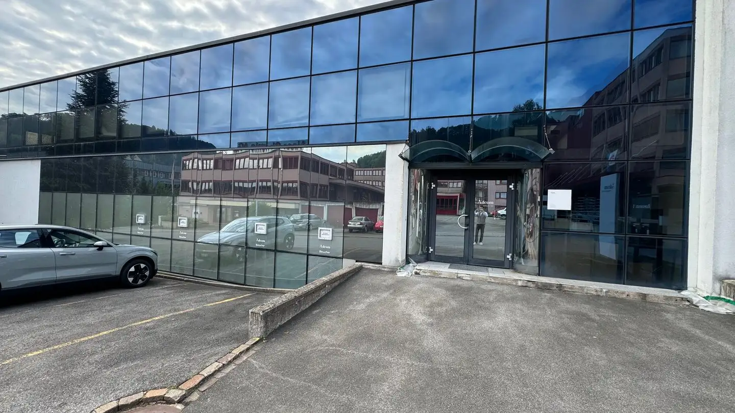 Bürofläche mieten - Ruessenstrasse 5, 6340 Baar