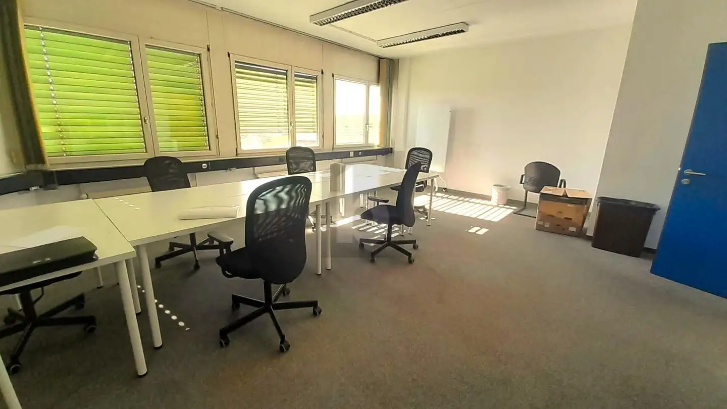 Office space for rent - 1030 Bussigny - Photo 2