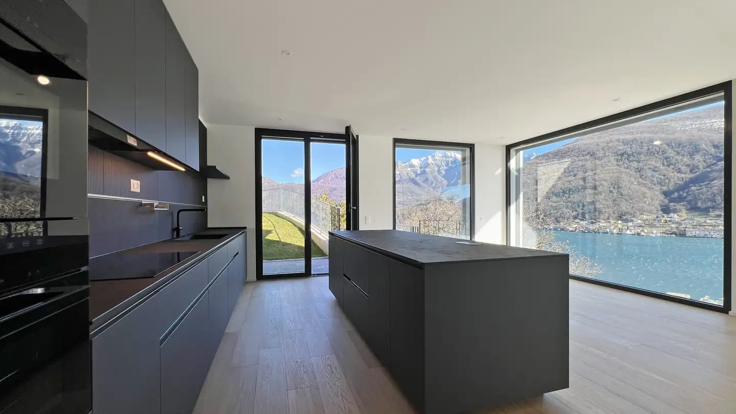 Single house for sale - 6921 Vico Morcote