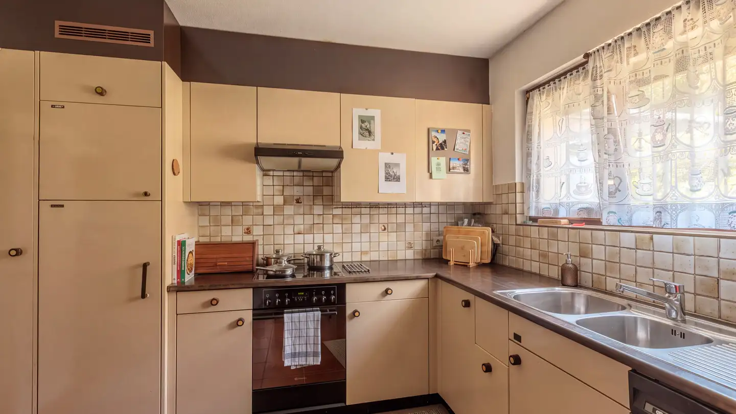 Villa for sale - 6984 Pura