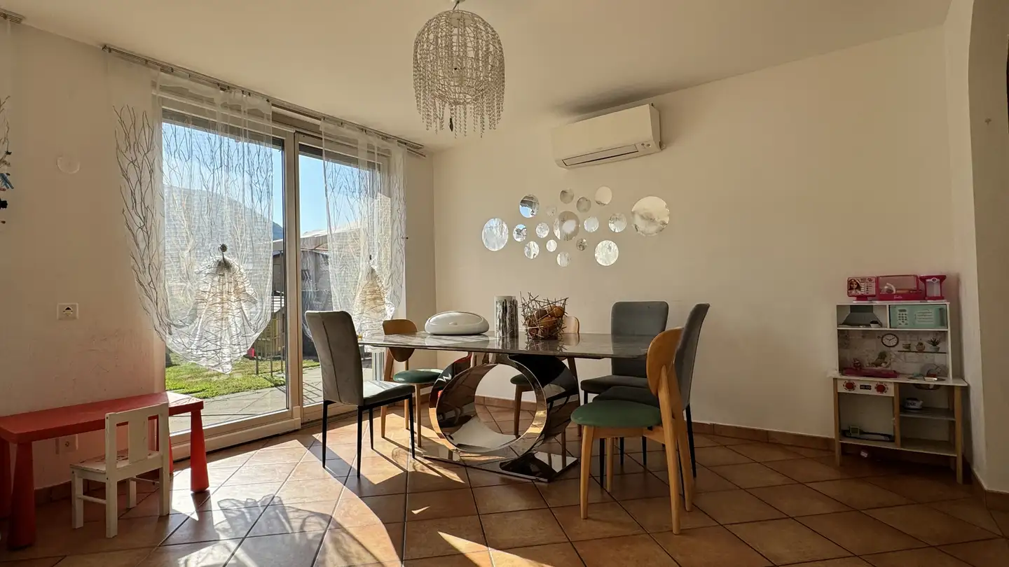 Single house for sale - 6818 Melano - Photo 2