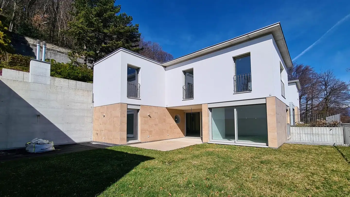 Casa singola in vendita - 6927 Agra - Photo 2