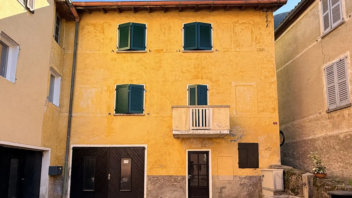 Casa a schiera in vendita - 6823 Pugerna