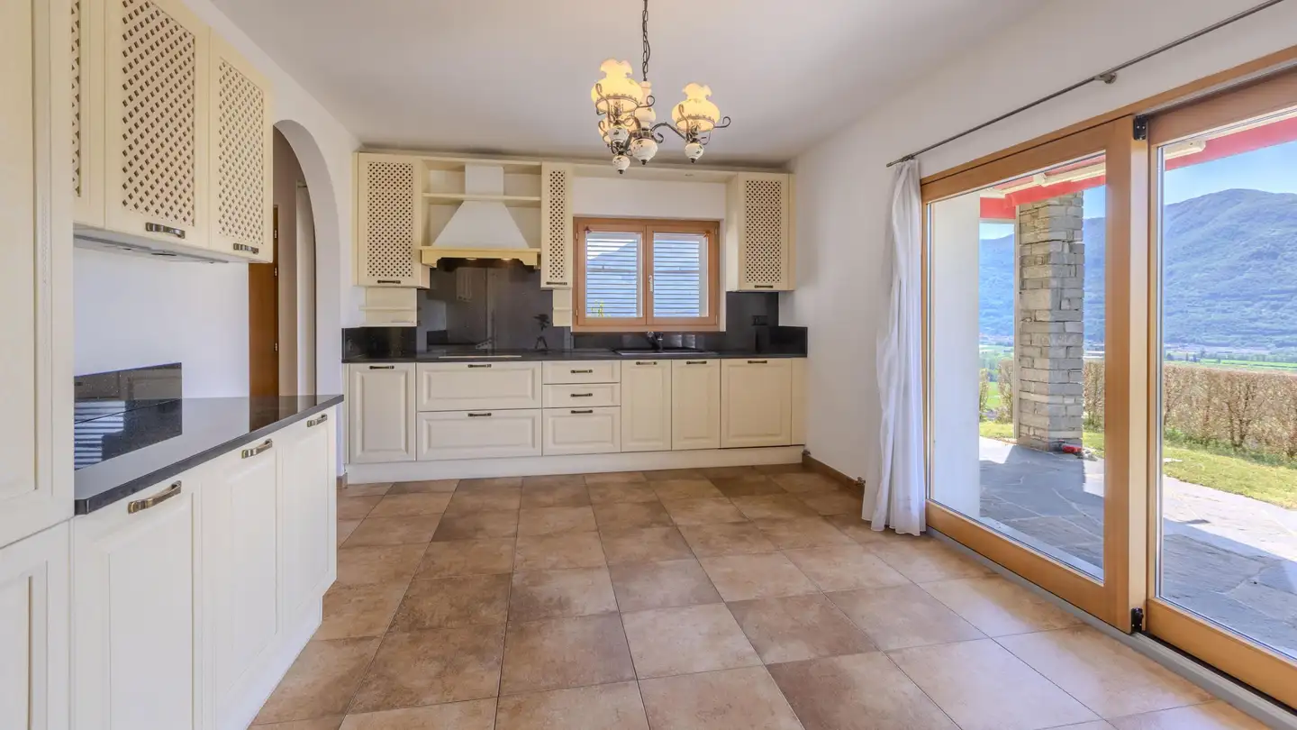 Single house for sale - 6597 Agarone