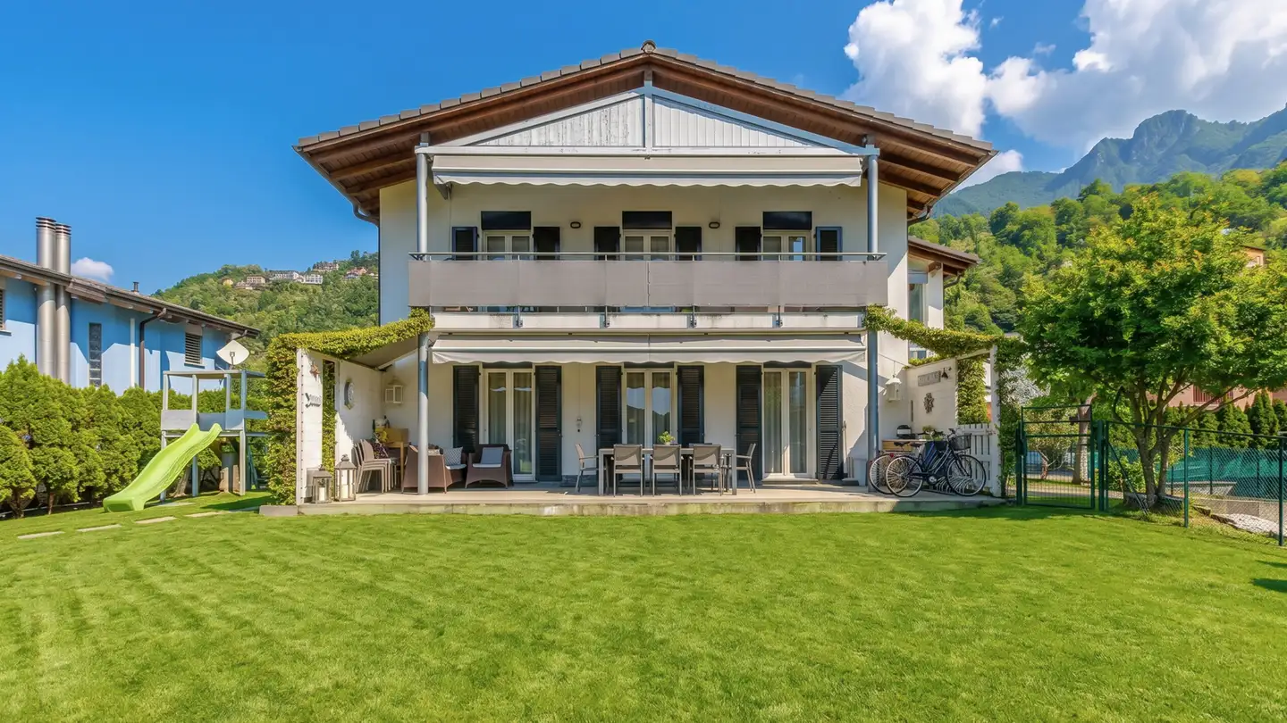 Single house for sale - 6818 Melano