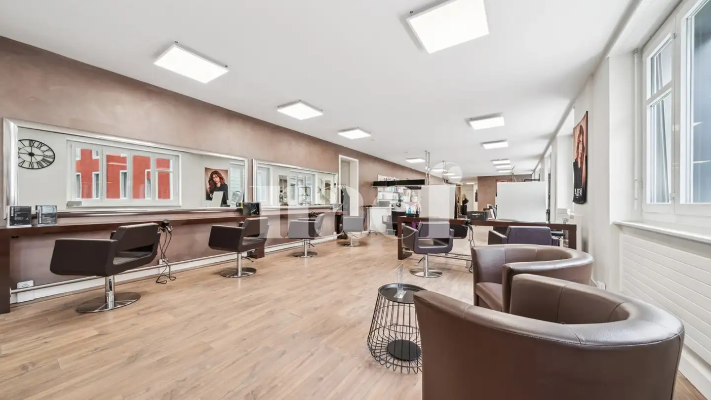 Shop for sale - 2300 La Chaux-de-Fonds - Photo 3