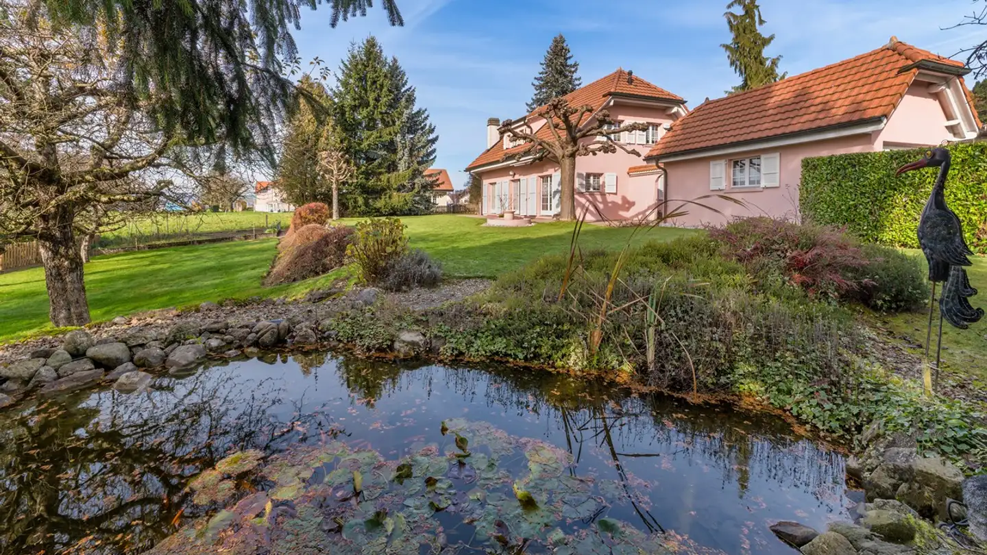 Villa for sale - 1670 Ursy - Photo 2