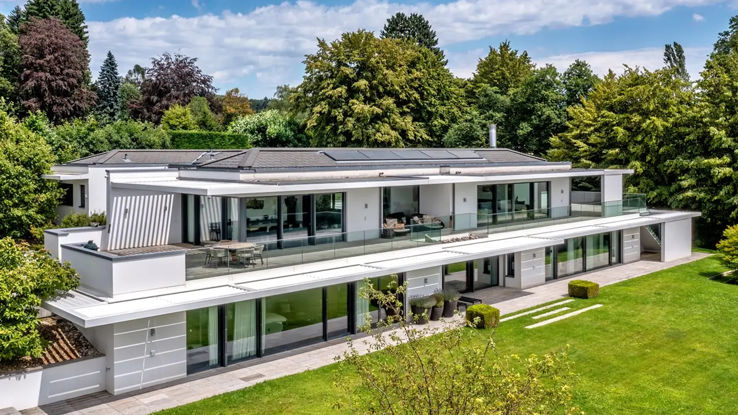 Villa for sale - 1066 Epalinges